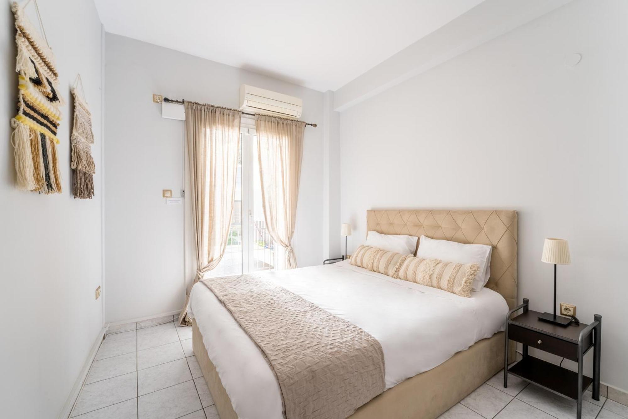 Acropolis Boho Bliss *